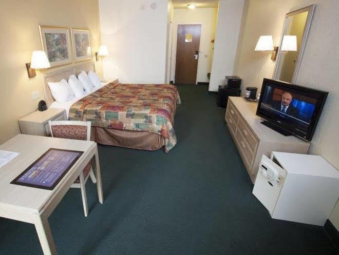 Best Western Port Clinton Esterno foto